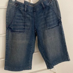 NWT BANANA REPUBLIC Denim Shorts Size 0